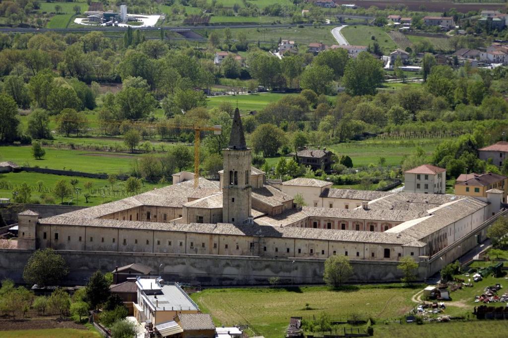 Hotel Rojan Sulmona Exterior photo